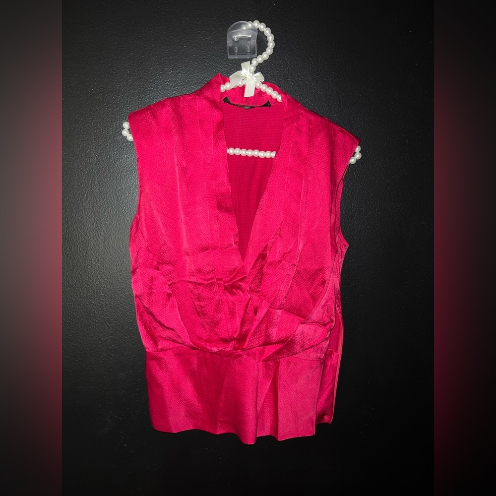 Rachel Roy fuchsia sleeveless silk blouse